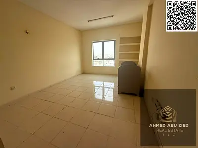 اجمل وارقي وارخص شقه في عجمان منطقة النعيميه 1 قريبه جدا من جميع الخدامات الشقه مكونه من غرفه بمساحه كويسه جدا ومكان ممتاز