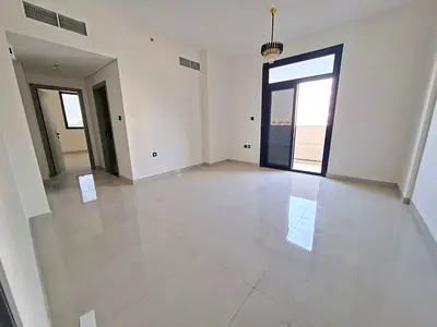Lavish Apartment available in Al jada out sid 1bhk 1wachroom with balcony lo price ready to move