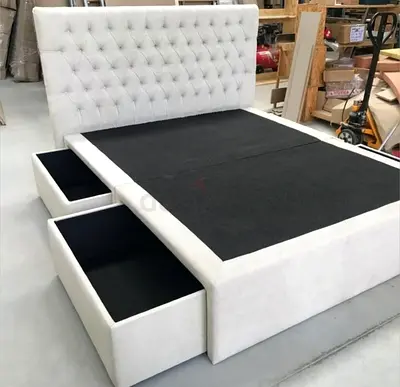 Queen size Modern Bed Frame with Storage Drawers