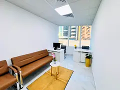 Modern Office | Bank Account Assistance | Free Amenities |