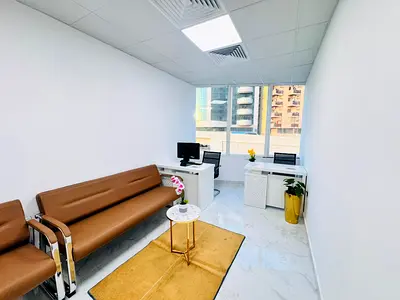 Modern Office | Bank Account Assistance | Free Amenities |