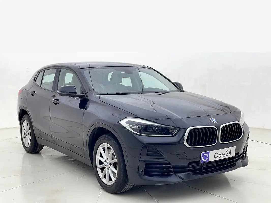 BMW X2 2023 — photo 1 of 13