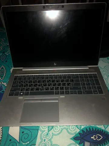 Hp elite book g5 risen7 ram 16 512g