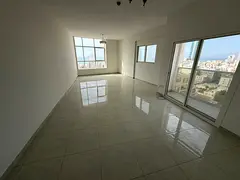 🏡 Annual Rent – 3 Bedroom Apartment with Living Room – First Tenant in Ajman Corniche 📍 Lo