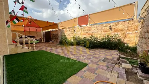 للبيع فيلا بمنطقةالمويهات1 خلف نستو بسعر شامل الكهرباء والمياه ومكيفات تملك حر لجميع الجنسيات فيلا للبيع – المويهات1، عجمان علي شارع رئيسي مساحة 5000