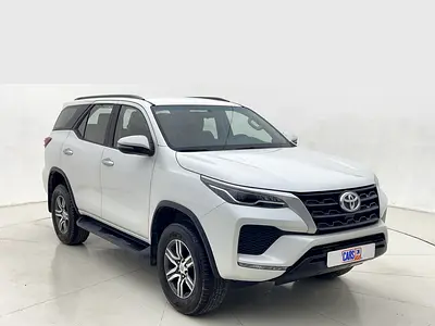 AED 1,471/m | 0 DP | Free 3 Months Warranty | Service History | 30 Day Return | TOYOTA FORTUNER 2024