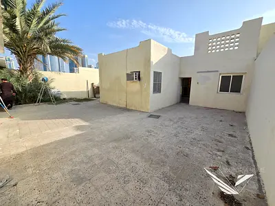 Lahwish 6bhk villa Near Park Maid Room 85k