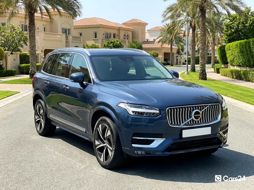 Volvo XC90 2023 — photo 1 of 13