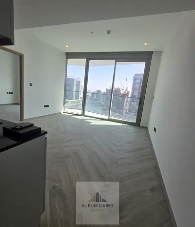 Exclusive unit/Canal view /High Floor