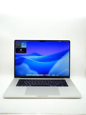 Apple MacBook Pro 16” M1 Pro 16GB / 512GB – Clean