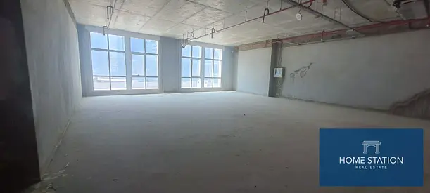 UNIQUE LOCATION IN BUSINESS BAY