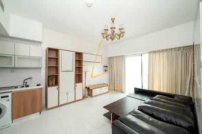 Modern Studio | Spacious | Convenient Location