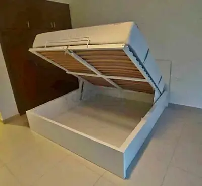 Ikea hydraulic king‑size bed (180 × 200 cm) with  IKEA mattress