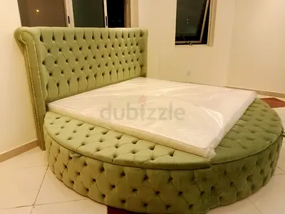 Luxury velvet fabric Stylish Green Upholstered Bed