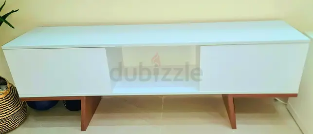 Tv unit