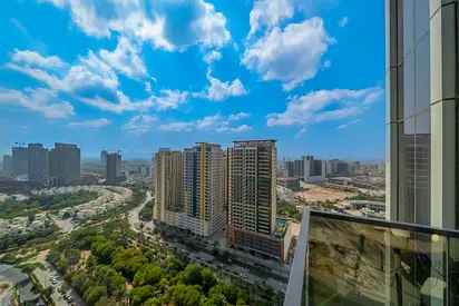 Premium Studio | 20th Floor | Monthly Stay | Bills Included