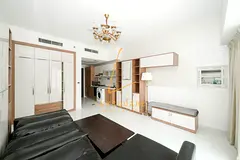 Fully Furnished | Near Metro I Available 26 March