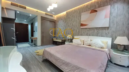 Fully furnished studio in a prime location next to Silicon Mall 12 chqs 4 chqs 1 chq possible