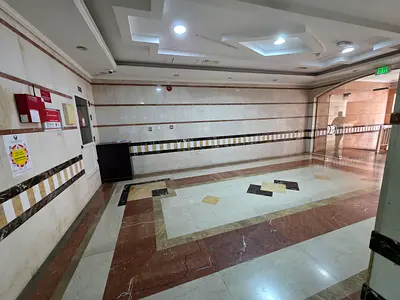 2bhk in very cheap price//open view and open balcony //family building and near to park