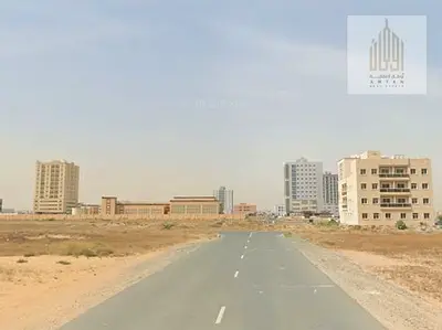 للبيع ارض فلل- بساتين السره -ام القيوين بسعر مميز  وتكمله اقساط