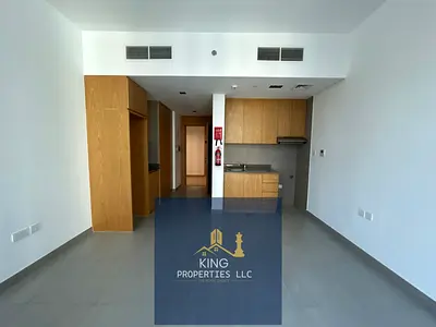 Stunning Views, studio available for rent