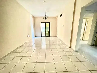 Luxury 2bhk with balcony gym free kids play area free rent 43k 4cheque payment Near by al nahda park