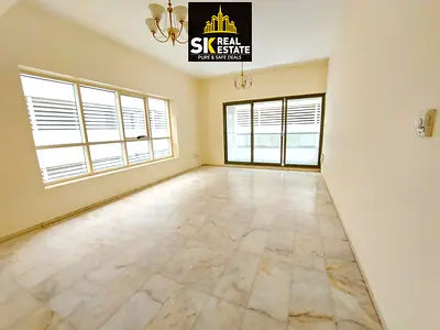 READY TO MOVE SPACIOUS 2 BHK IN 47K IN 4 CHQS WITH BALCONY AND WARDROBE