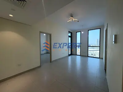 Big Layout | Closed Kitchen | Available Feb 2026