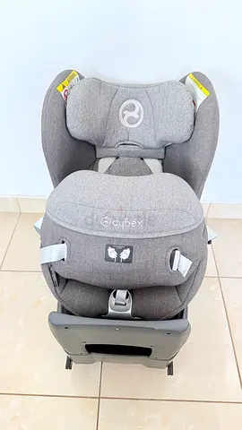 Urgent sale Premium brand Cybex Sirona Plus Car Seat