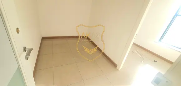 Prime Location Luxury Elegant Office Chiller Free Just240k On the Metro Call Now