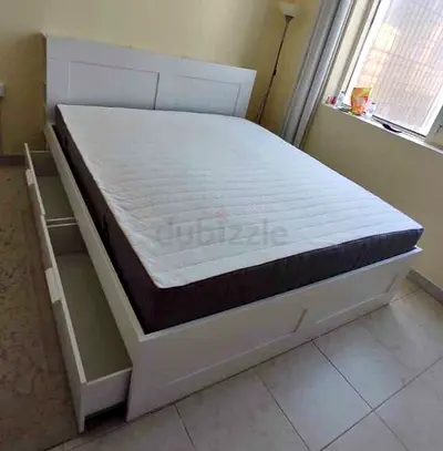 IKEA brimnessqueen size 160×200cm bed frame with headboard+ 4 big storage drawers with IKEA mattress
