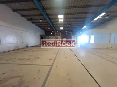 7,400 Sqft Warehouse with Open Layout in Al Quoz 1