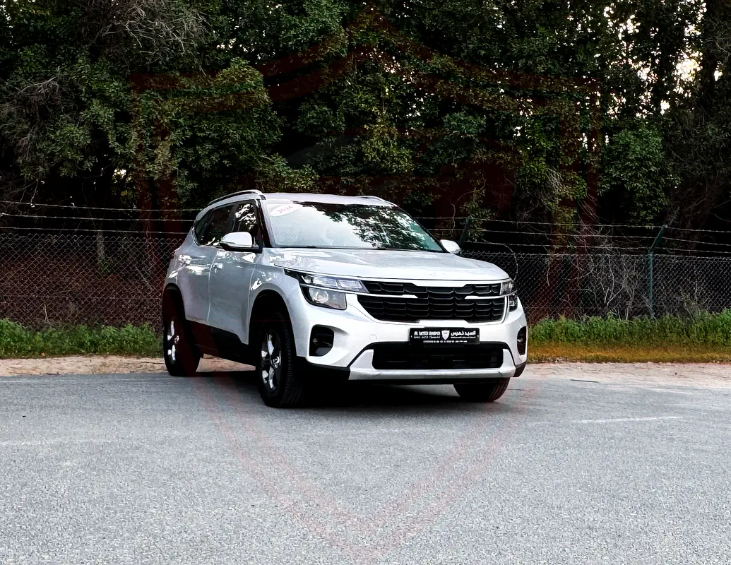 Kia Seltos 2024 — photo 1 of 20