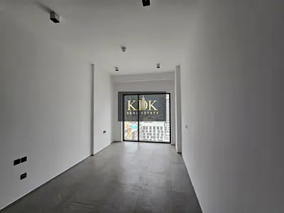 شقة بغرفة نوم واحدة | SH Living 1 JVC | شرفة | إطلالة على وسط المدينة