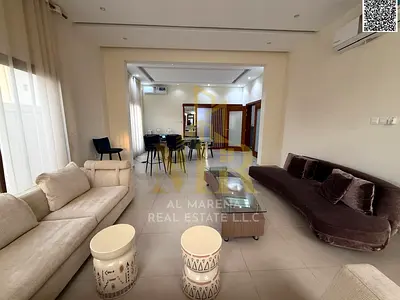 فيلا راقية للبيع في التلة – مساحة مثالية ومطبخ مجهز بالكامل شامل مكيفات ومية وكهرباء  تملك حر