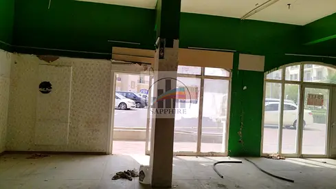 Street-Facing Shop | L-06 Greece Cluster | Parking View