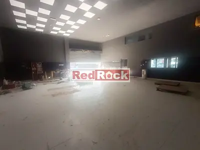 Independent Warehouse +Classic Office in Al Quoz 4