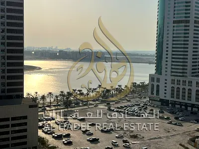 🏡 متاح لدينا شقة مميزة للإيجار السنوي في منطقة الخان  فرصة رائعة للسكن في واحدة من أفضل المناطق الحيوية والقريبة من جميع الخدمات.  ✨ تفاصيل الشقة: •