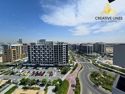 HIGH FLOOR - COMMUNITY VIEW - STUDIO AVAILABLE