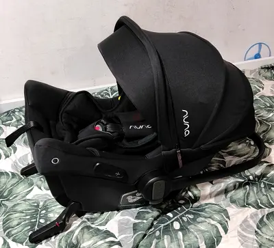 Infant Car Seat with ISOFIX System