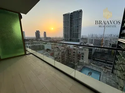 POOL VIEW | VACANT | SMART HOME