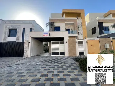 فيلا فاخرة للبيع في الحليو 2 مقابل فام تاور – مسبح خاص ورووف مميز، جاهزة للسكن، شامل التكييف والكهرباء والماء