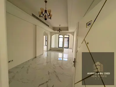بمنطقة التله بجوار المويهات غرفة وصالة اول ساكن مجلس وصالة 2 حمام بلكونة مسبح ف المبني قريبة من المستشفي السعودي الالماني قريب من مجمع المدارس و دبي