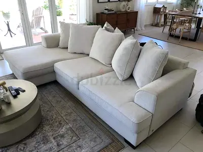 The one Kingston L shape sofa New cost 12k