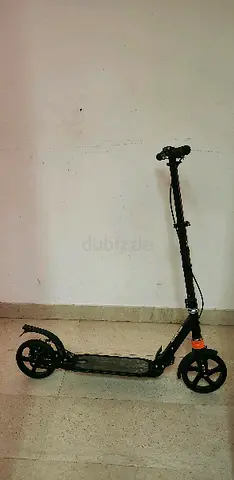Coolbaby Urban Push scooter with shock absorbers, adjustable size and foldable.