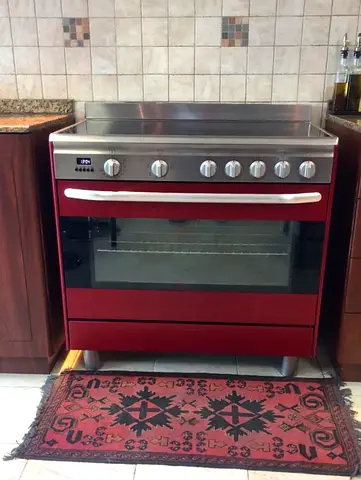 New model smeg  electric ceramic cooker freestanding 90-60cm