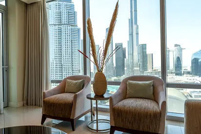 Luxury 1 bedroom apartment comes with spectacular views of Burj Khalifa and its Fountains.