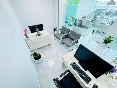 Best Price!! Beautiful Office | Direct from Landlord |