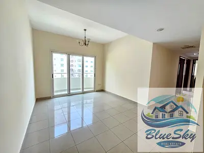 Central ac 2bhk with balcony Fully open view just for rent 36k