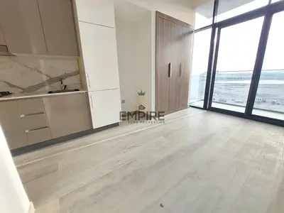 Cozy Studio /High Floor/Ready To Move